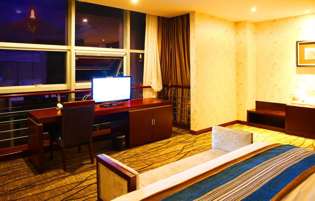 Mingcheng Times Hotel Chengdú Habitación foto